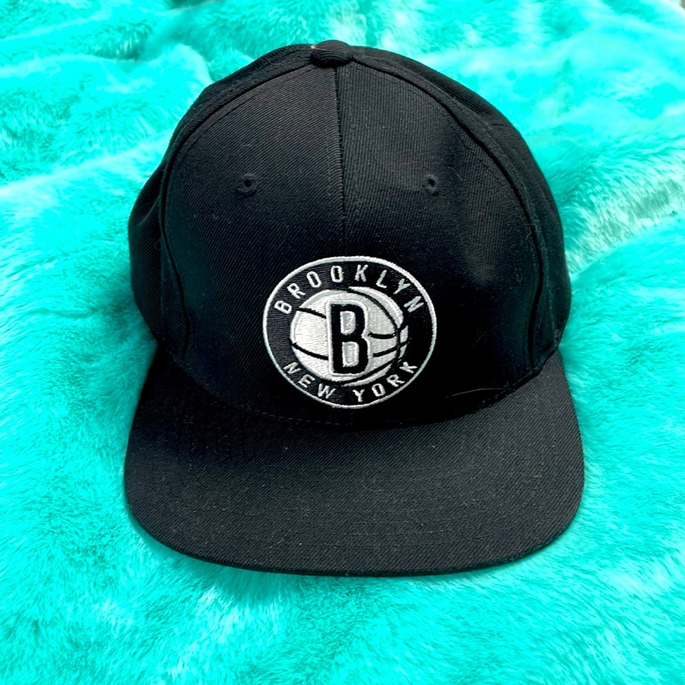 Brooklyn Nets SnapBack Hat
